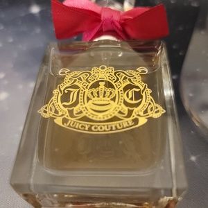 New without box- juicy couture viva la juicy 1 fl.oz.